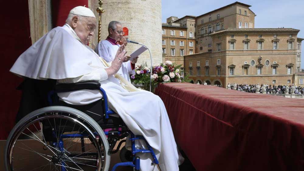 La notizia della morte di Papa Francesco scuote il web, record di reazioni e ricerche globali