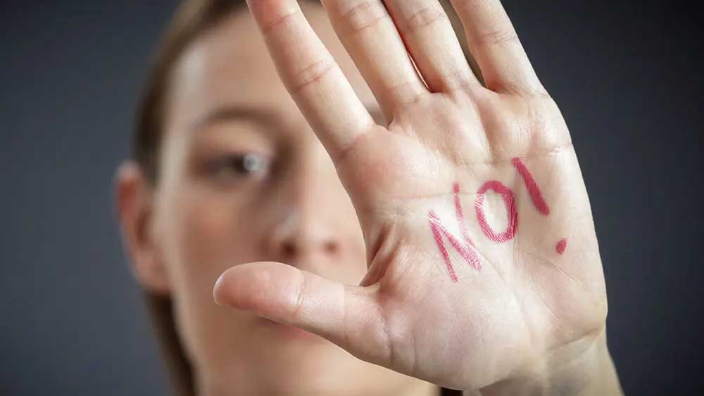 Il ritardo nel dissenso non esclude la violenza, la Cassazione riapre il caso Malpensa
