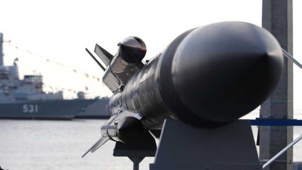 Missili a lungo raggio per Kiev, cosa cambia nel gioco geopolitico