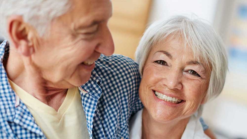 Il cervello umano, il sorprendente picco mentale tra i 55 e i 60 anni