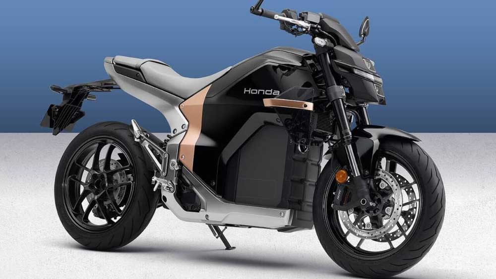 Milano accende i motori con EICMA 2025, l’amore per le due ruote torna protagonista